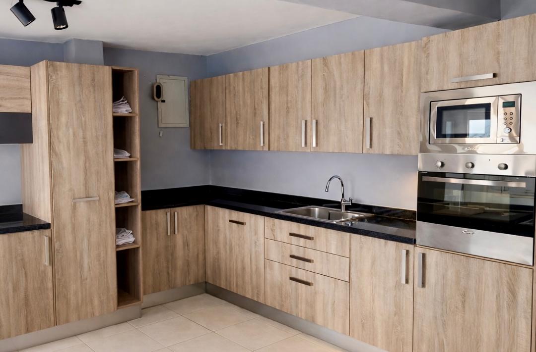 Natural Oak Kitchen by ARTCO